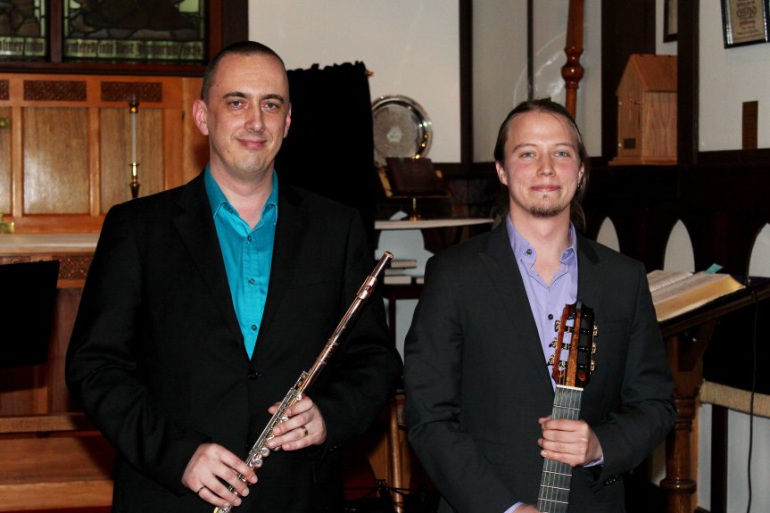 "L'aube Enchantée" - Bernard Blary (flute) and Alec Pearson (guitar), March 20, 2016