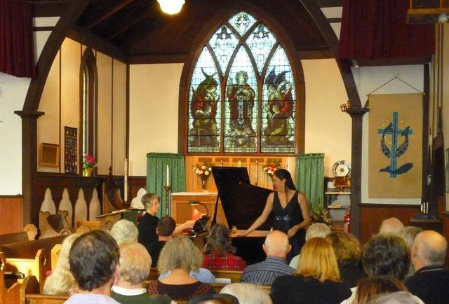 "London Rush" - Eve Daniell (soprano), Rykie Avenant (piano), February 4, 2018 - photo courtesy of Trish Rankin