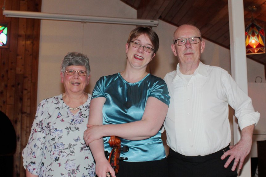 Ruth Williams, Natalie Williams Calhoun, Garth Williams