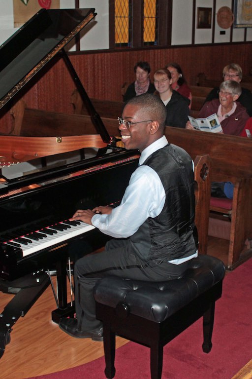 "Crossing Borders" - Luke Welch (piano), November 19, 2017